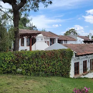 Amplia Casa Guatemala Con Pérgola Y Jardín Сasa de vacaciones Antigua